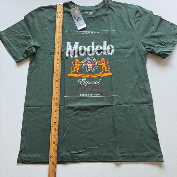 NWT Modelo Especial Grey Logo Tee Shirt Green (F1) - Picture 2 of 6